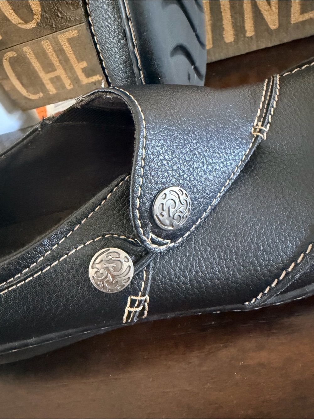 Clarks Black Ashland Lane Q Leather Slip-On Loafers - Picture 3 of 15